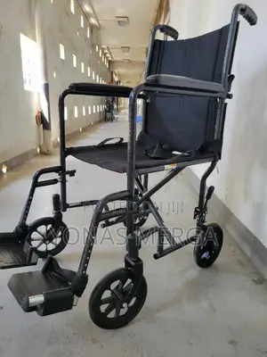 Wheelchair醫騶wheelchair Is Light Collapsible Meant for Transportation