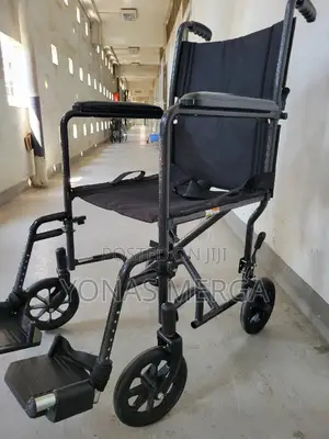 Folding Very Easy Wheelchair榭₩Wheelchair=₷Condition Is Very Good