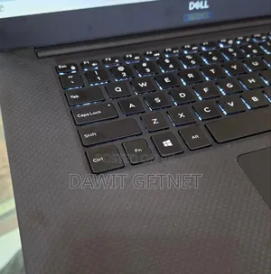 New Laptop Dell Precision 5540 16GB Intel Core I5 SSD 256GB