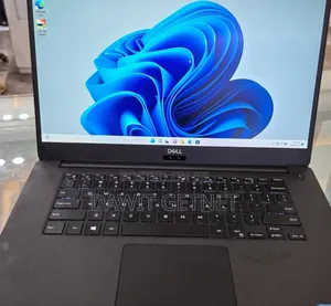 New Laptop Dell Precision 5540 16GB Intel Core I5 SSD 256GB