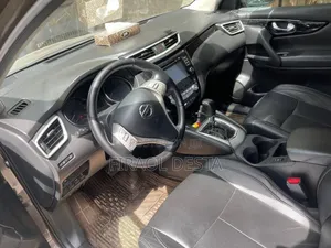 Nissan Qashqai 2016 Gray