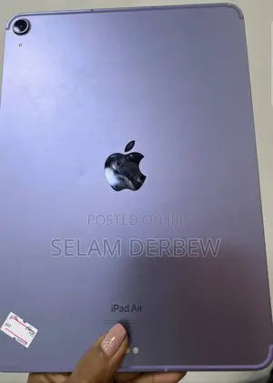 Photo - Apple iPad Air 64 GB