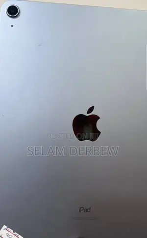 Photo - New Apple iPad Air 256 GB