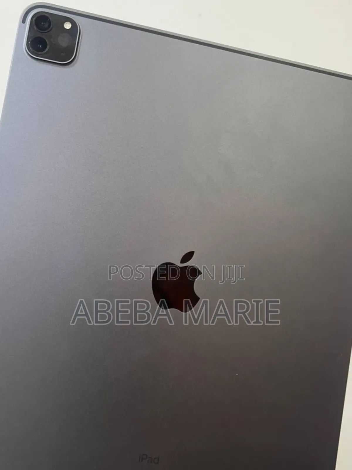 New Apple iPad Pro 12.9 (2020) 256 GB