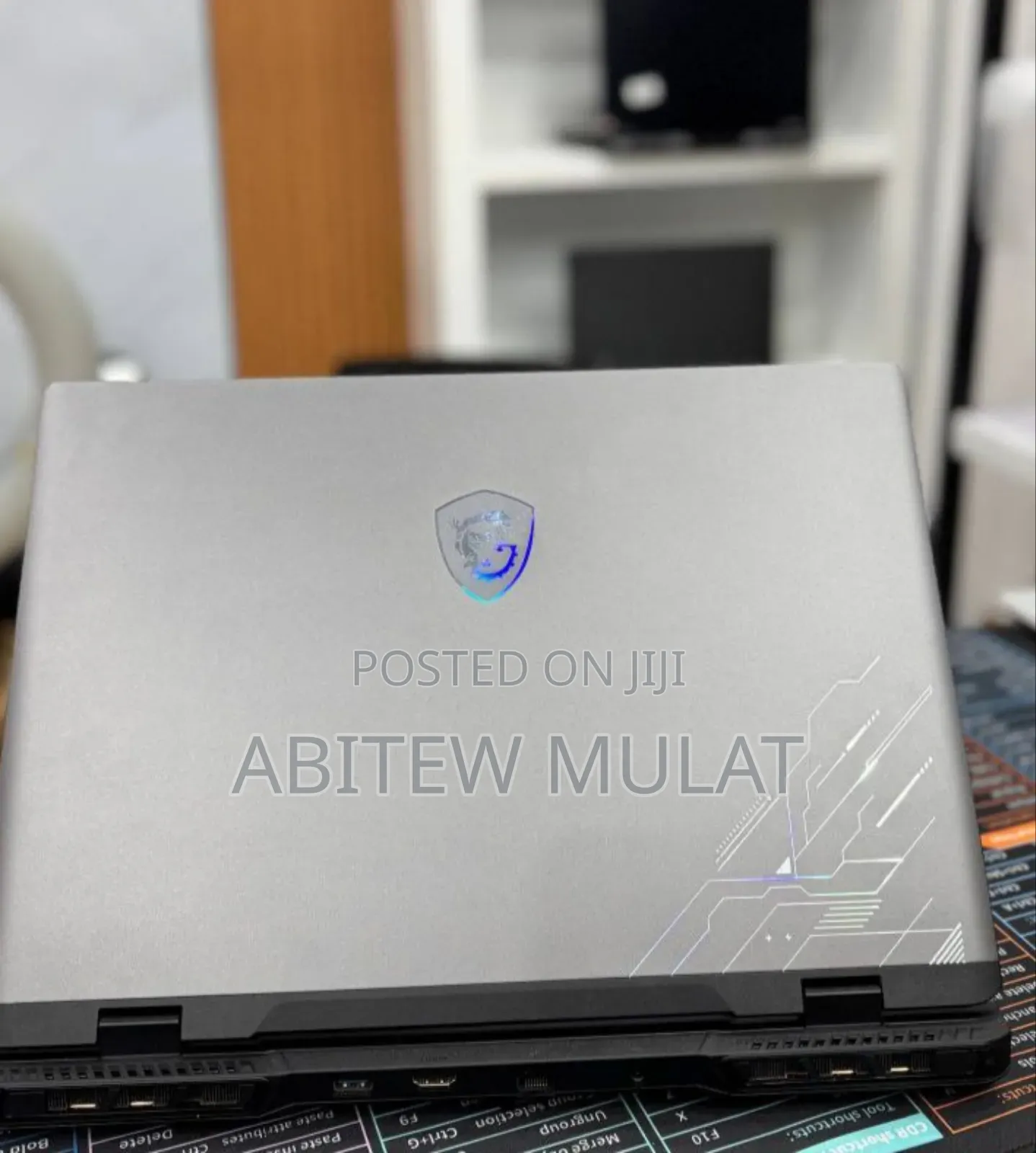 New Laptop MSI Crosshair 15 B12U 16GB Intel Core I7 SSD 1T