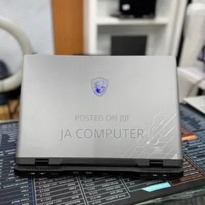 New Laptop MSI Crosshair 17 16GB Intel Core I7 SSD 1T