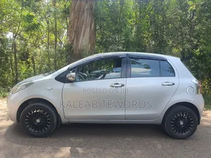 Toyota Yaris 2008 Silver