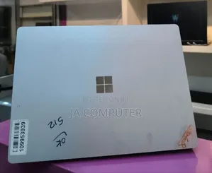 New Laptop Microsoft Surface Book 16GB Intel Core i7 SSD 512GB