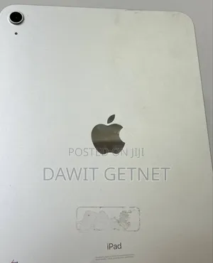 Photo - New Apple iPad (2022) 8 GB Gray