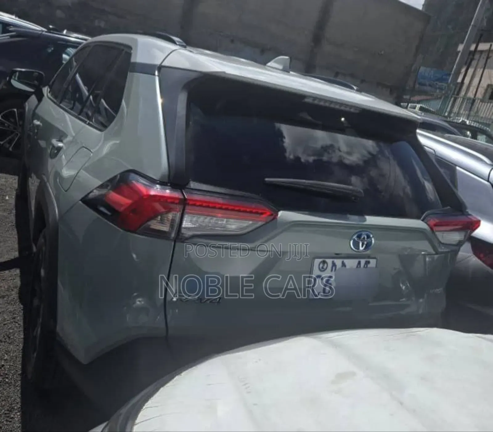 Toyota RAV4 2023 Green