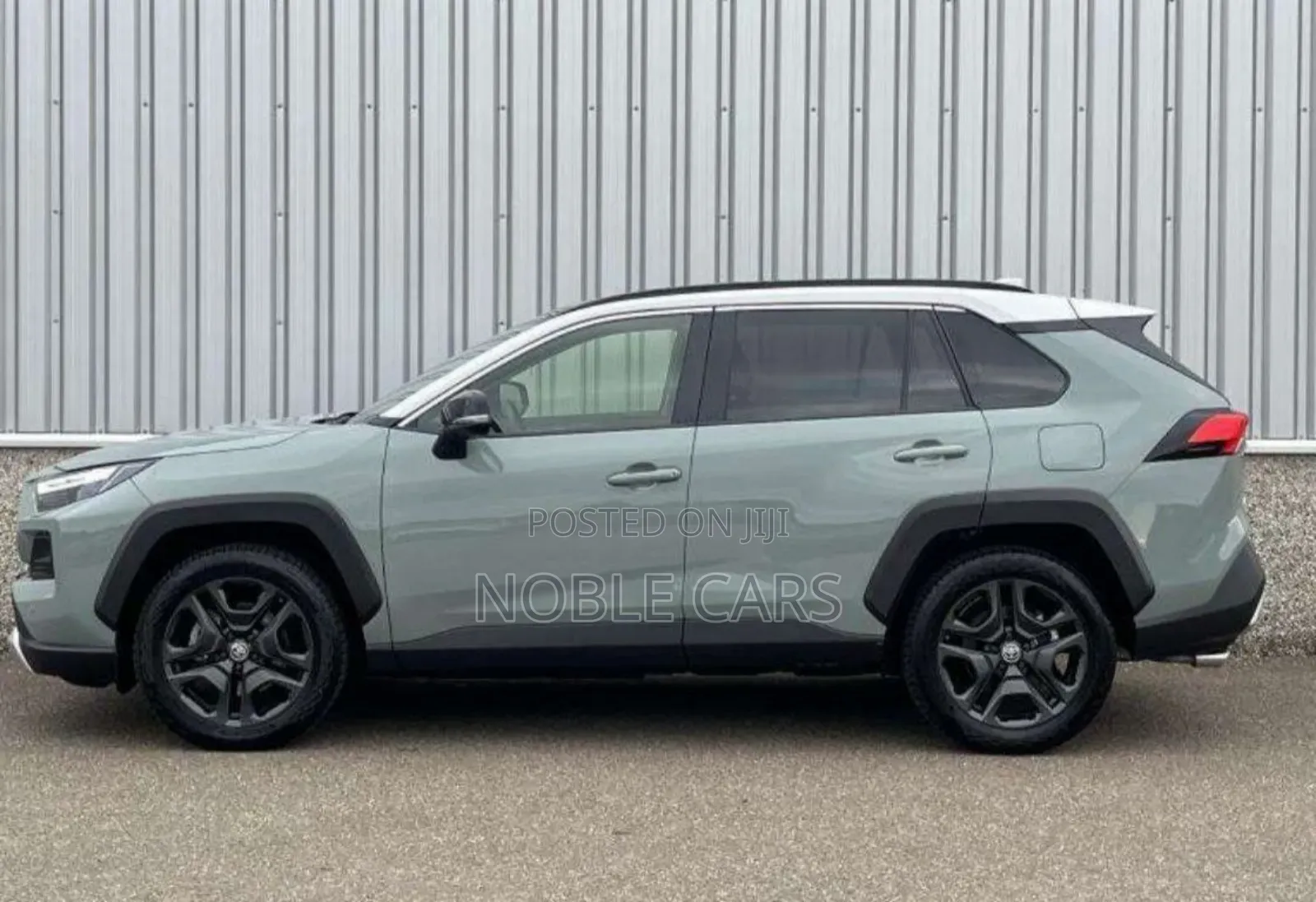 Toyota RAV4 2023 Green