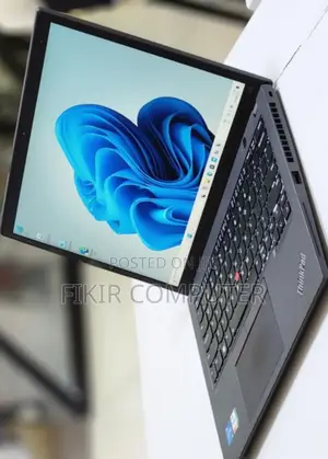 New Laptop Lenovo Thinkpad x13 Yoga 16GB Intel Core i5 SSD 512GB