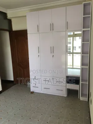 የልብስ ቁም ሳጥን