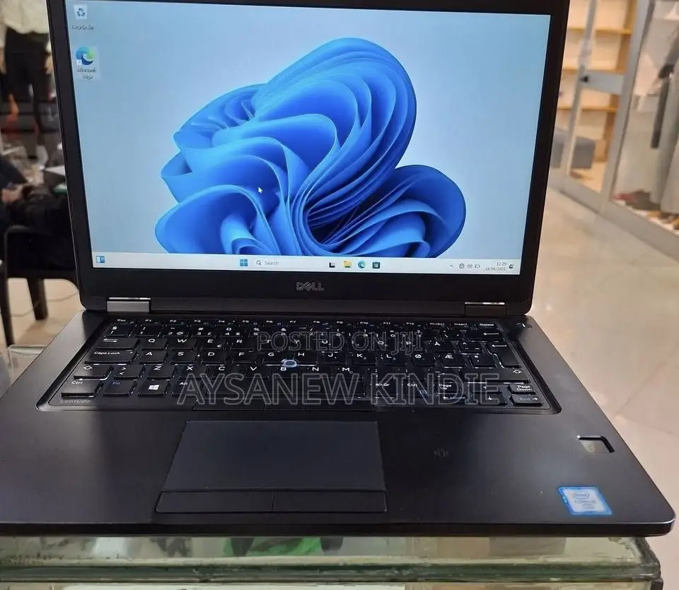 New Laptop Dell Latitude 5480 8GB Intel Core I5 SSD 256GB