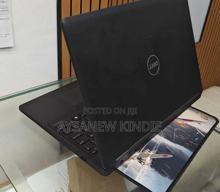 New Laptop Dell Latitude 5580 8GB Intel Core i5 SSD 256GB