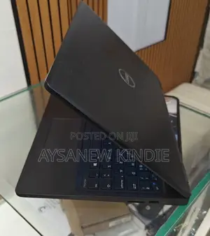 New Laptop Dell Latitude 5580 8GB Intel Core i5 SSD 256GB