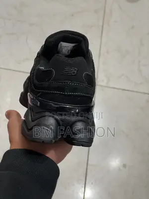 New Balance 9060 Full Black Men’S and Women’S Quality Sneakers 36-43