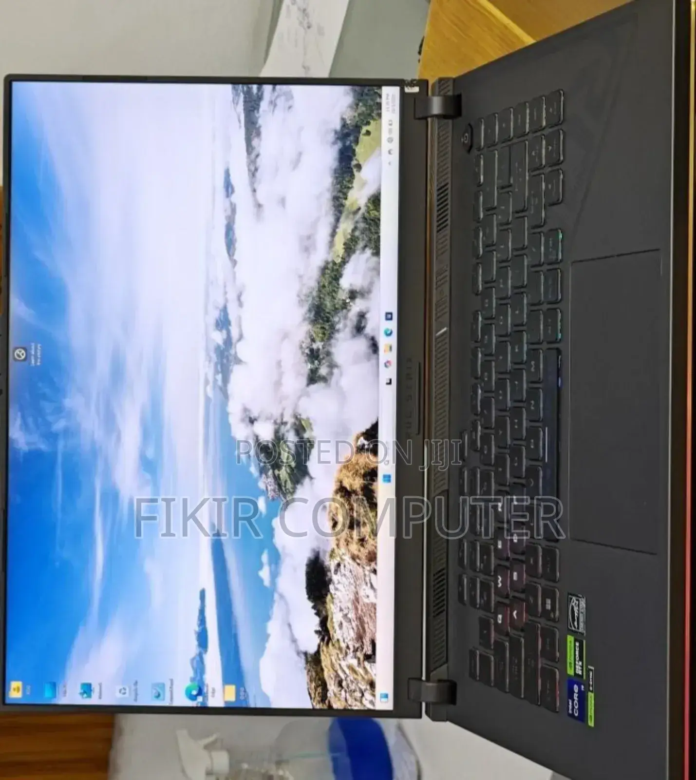 New Laptop Asus ROG Strix G15 16GB Intel Core I9 SSD 1T