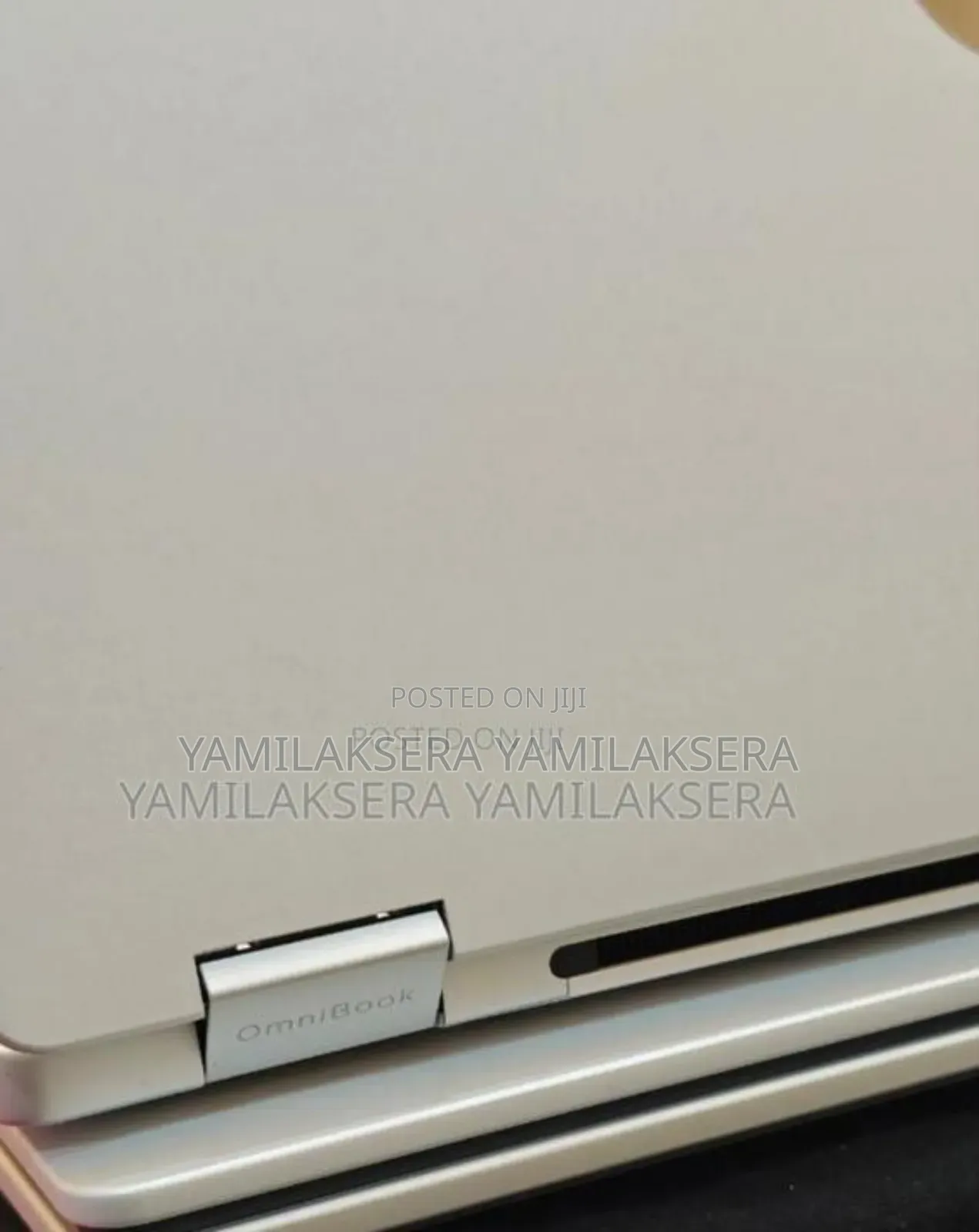 New Laptop HP OmniBook 5 14" 8GB Intel Core 5 SSD 160GB