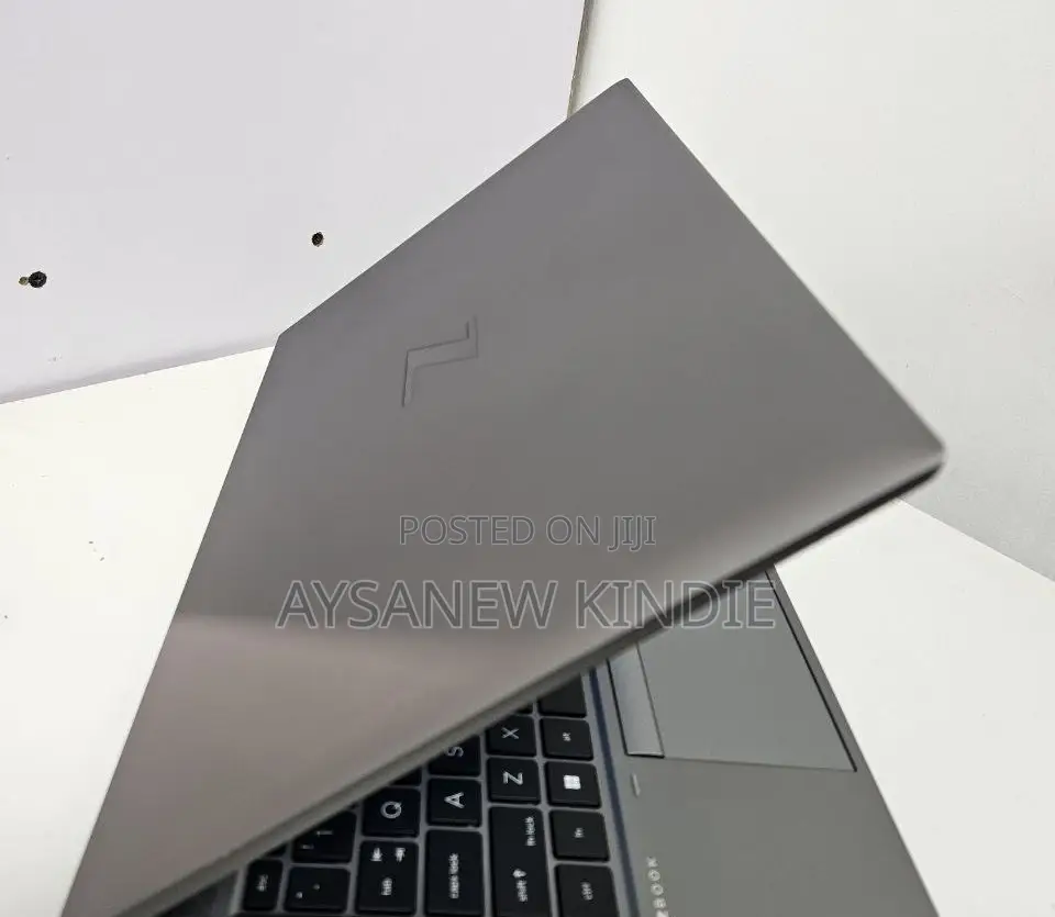 New Laptop HP ZBook 15 16GB Intel Core I7 SSD 1T