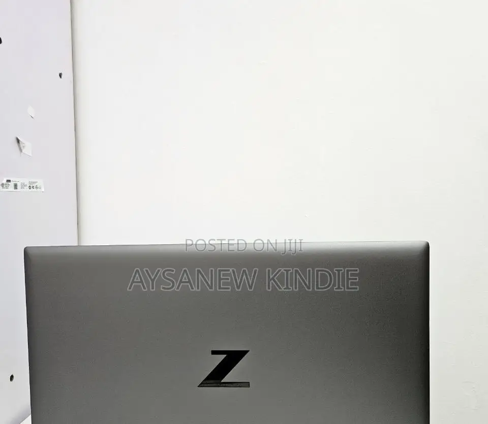 New Laptop HP ZBook 15 16GB Intel Core I7 SSD 1T