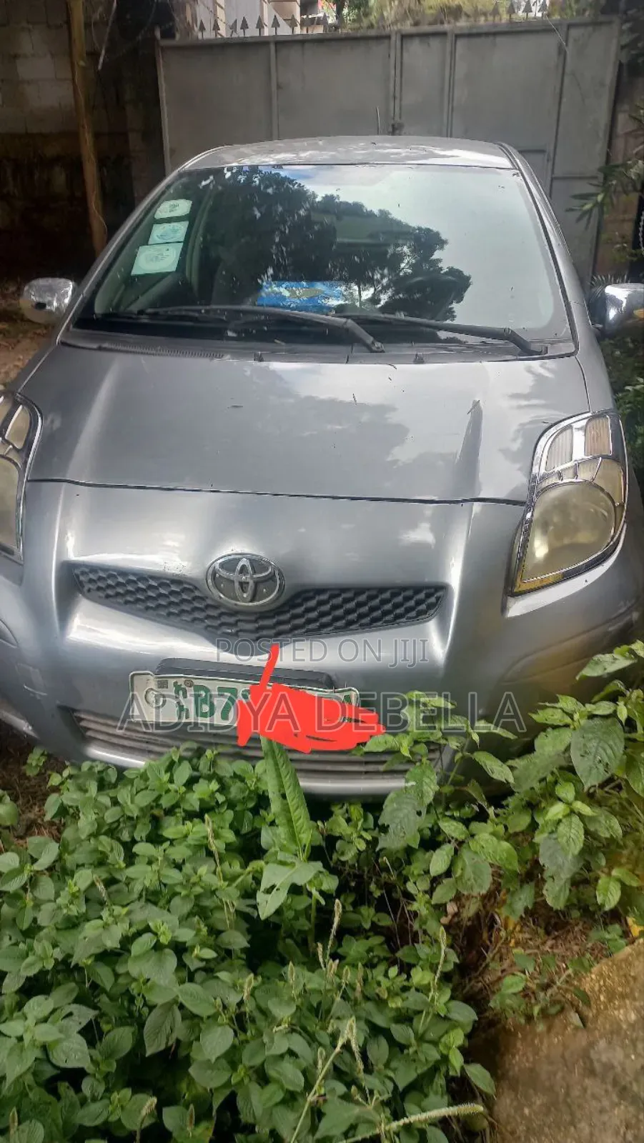 Toyota Yaris 2010 Green