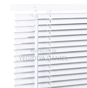 Photo - PVC Venetian Blind መስኮት መሸፈኛ