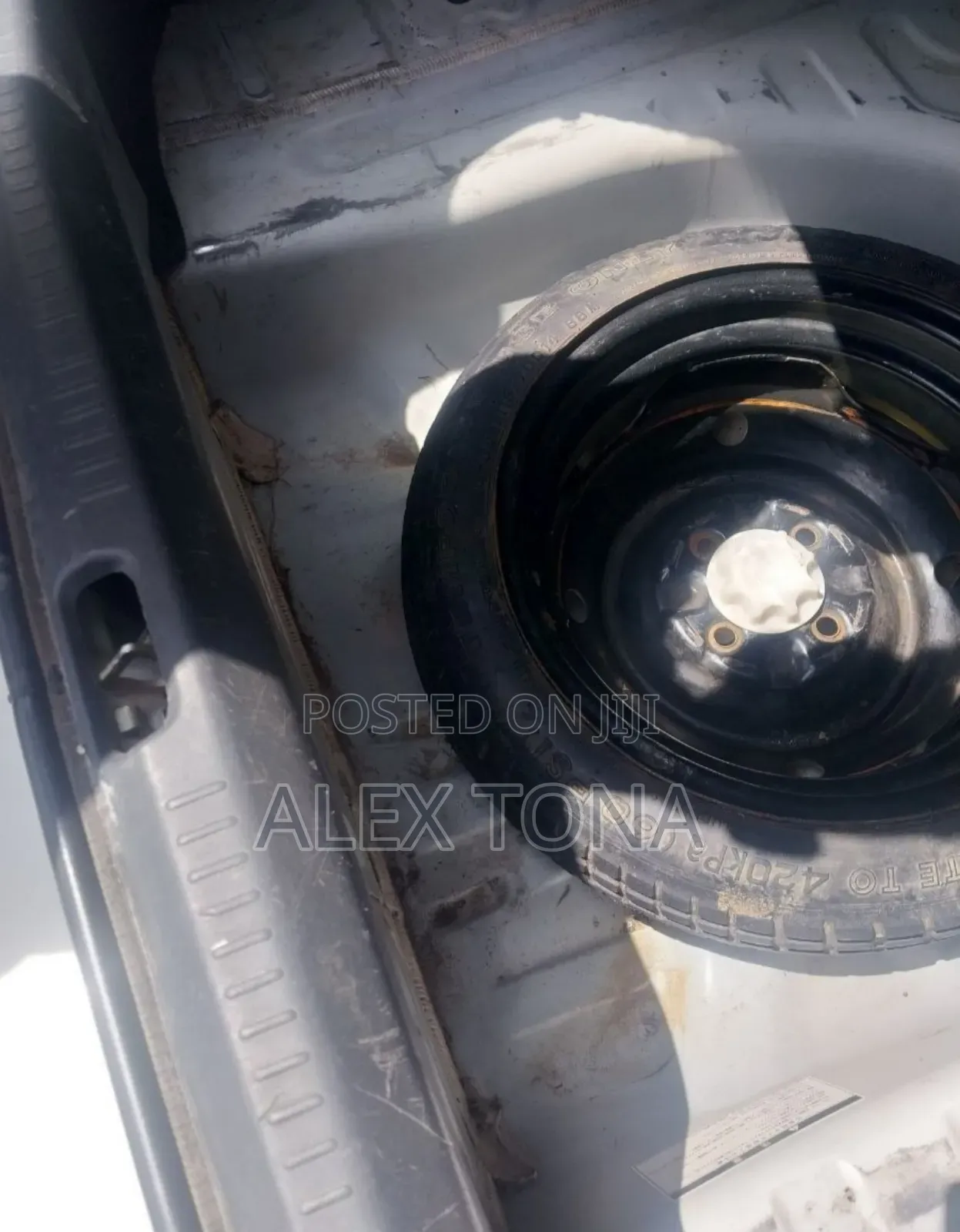 Toyota Platz 2005 Off white