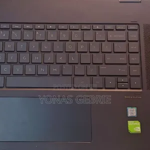 New Laptop HP Spectre 16GB Intel Core I7 SSD 512GB