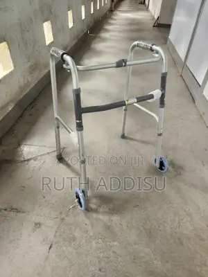 Walker胺我brand New Medical Walker考試foldable Adjustable Height Walker
