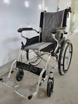 Kid's Wheelchair幣古child Wheelchair网凹drive Medical Light Wheelchair