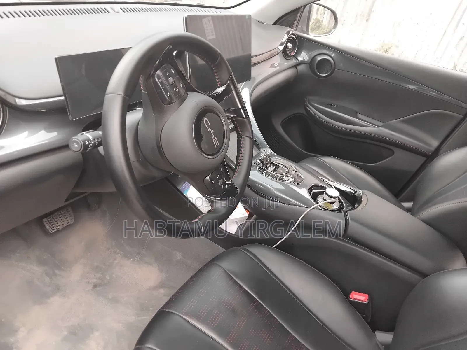 BYD E2 43 kWh 94 hp FWD 2024 Gray