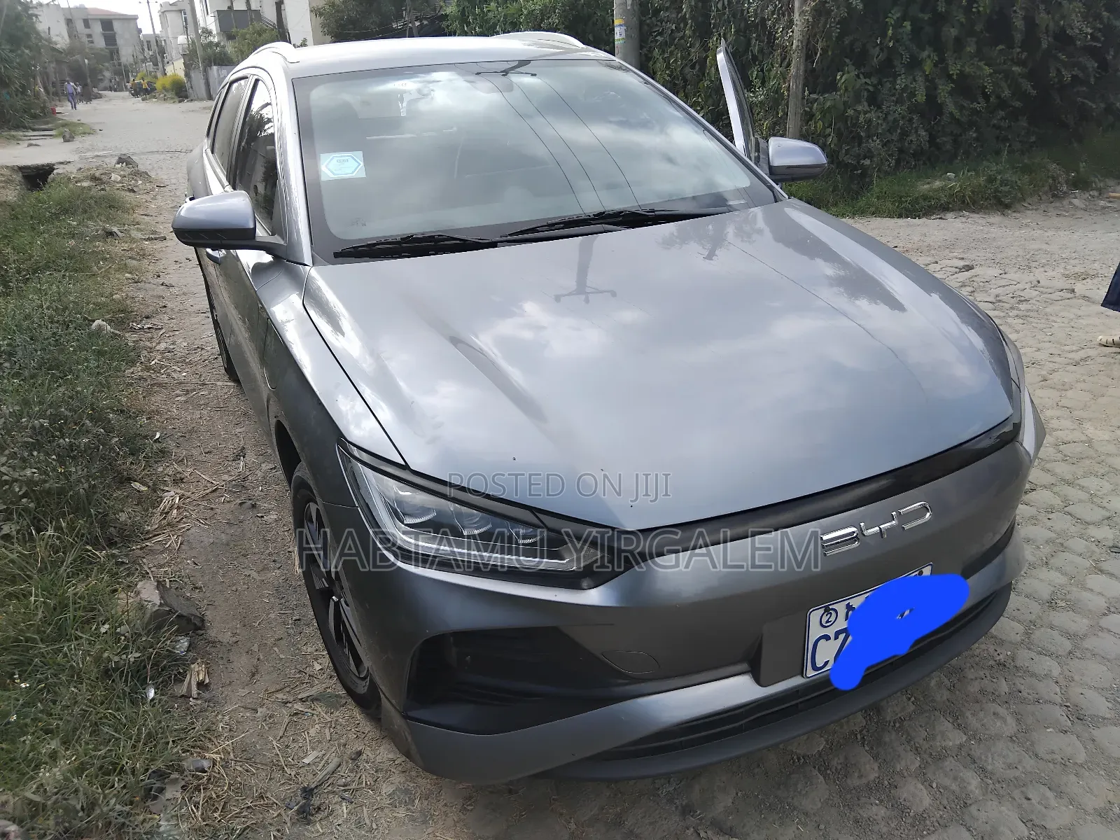 BYD E2 43 kWh 94 hp FWD 2024 Gray