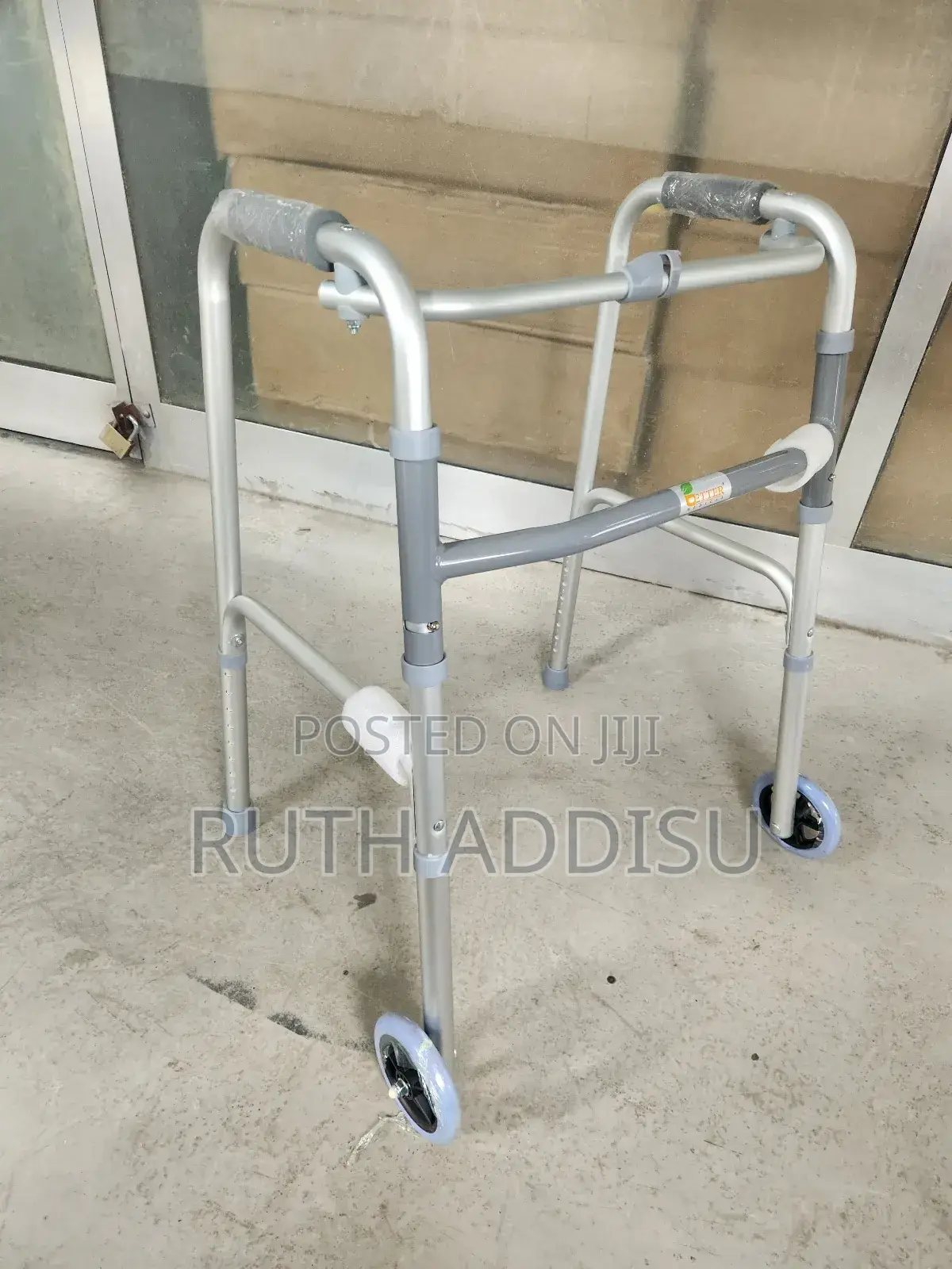 Four Wheel Walker肺病brand New Walking Frame輕鬆walker腑之new Walking Aid