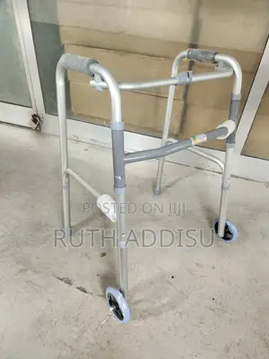 Photo - Four Wheel Walker肺病brand New Walking Frame輕鬆walker腑之new Walking Aid