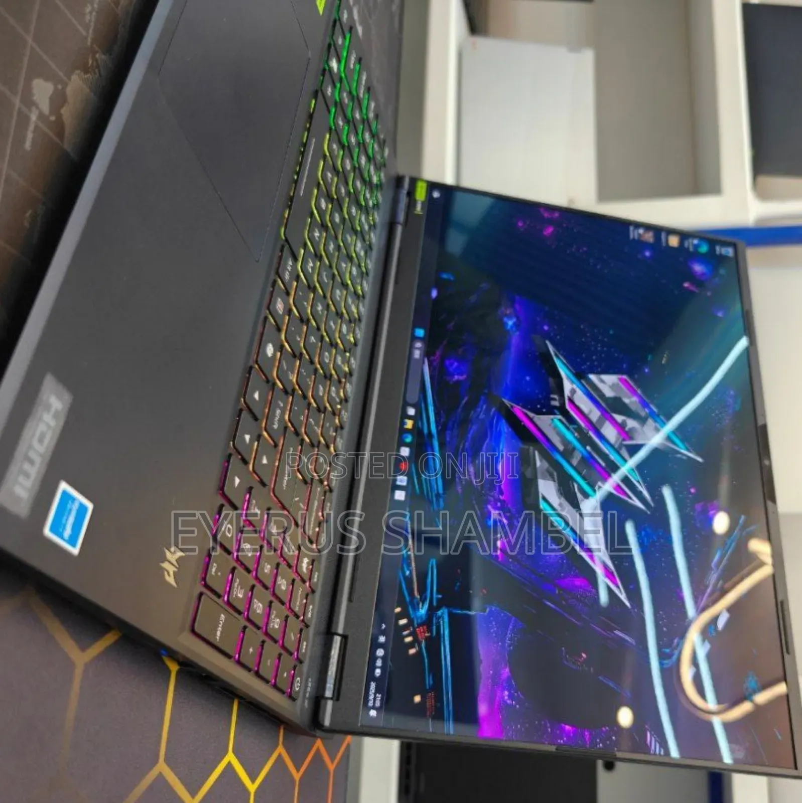 New Laptop Acer Predator Helios 300 16GB Intel Core Ultra 9 SSD 1T