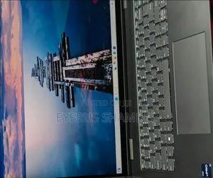 New Laptop Lenovo Yoga 7i 16GB Intel Core I7 SSD 1T