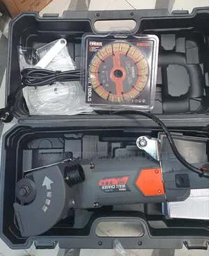 Finder Wall Chaser 2800w