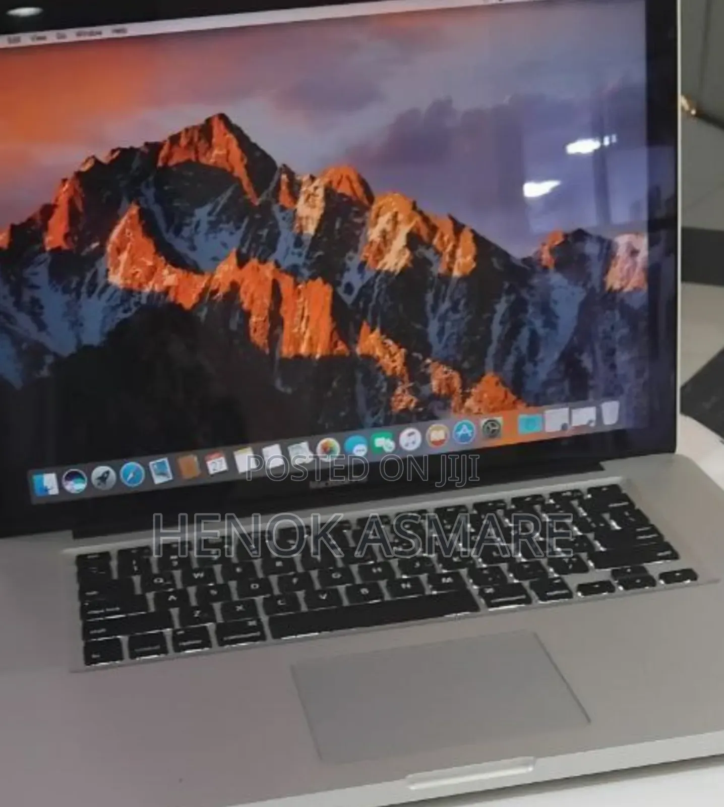 New Laptop Apple MacBook Pro 8GB Intel Core I7 SSD 512GB