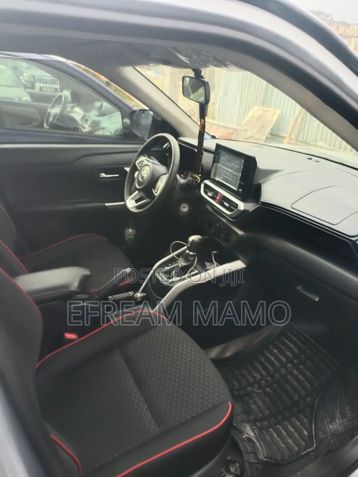 Toyota Raize 2022 Silver