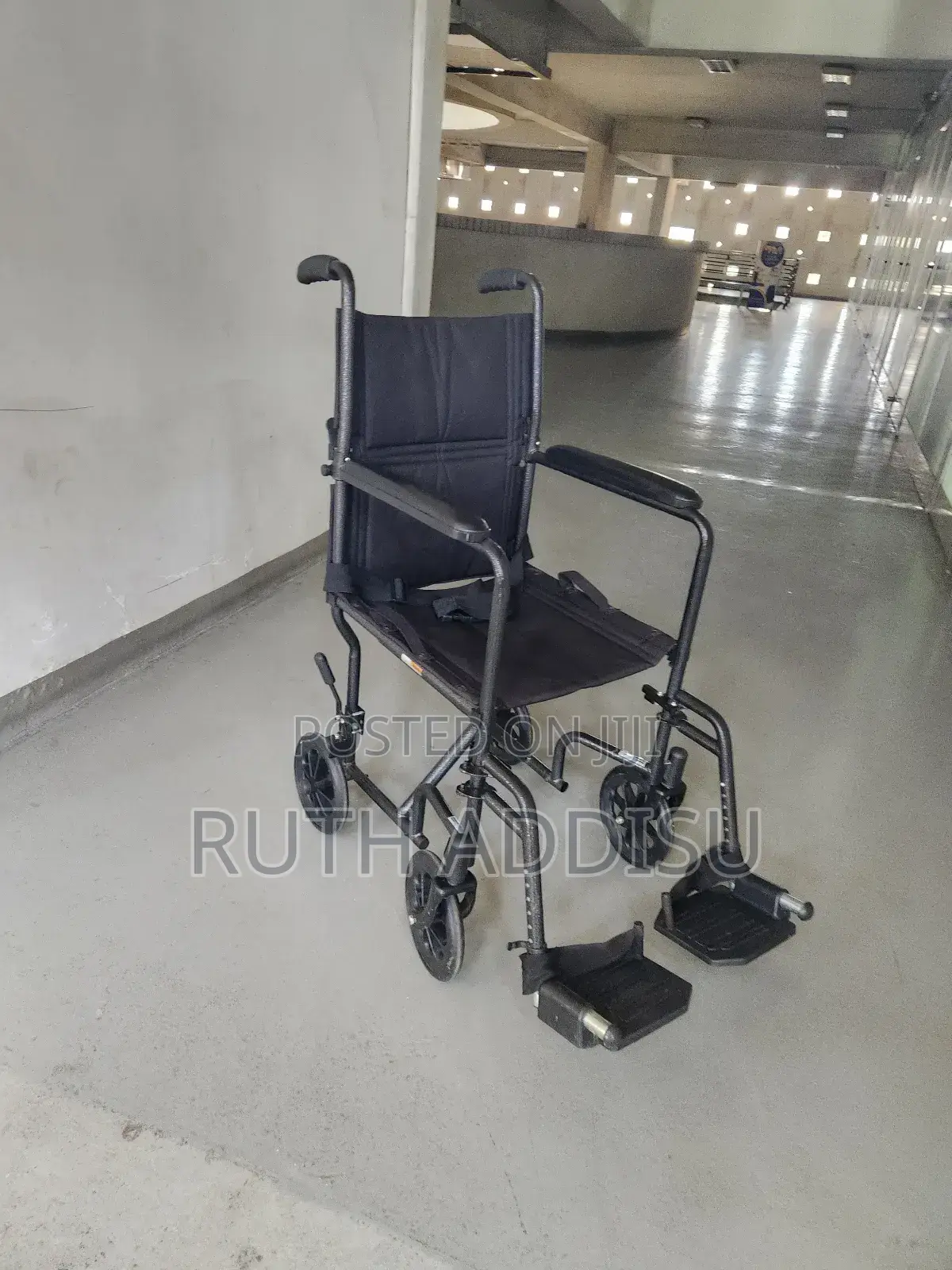 Foldable Wheelchair癲馬wheelchair Brand New Drive Made in Usa Wheelchair