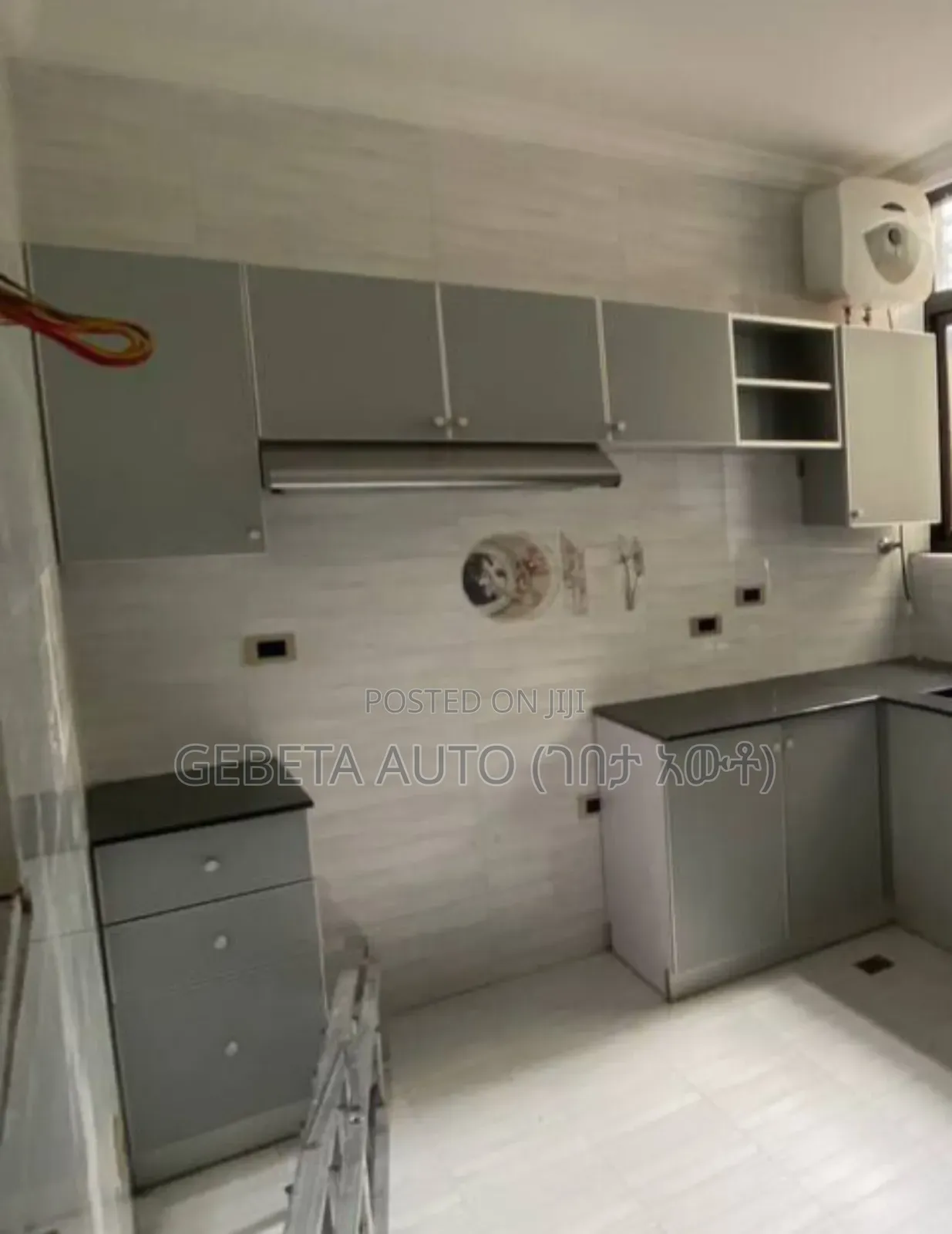 Furnished 5bdrm House in Alem Bank, Akaky Kaliti for sale