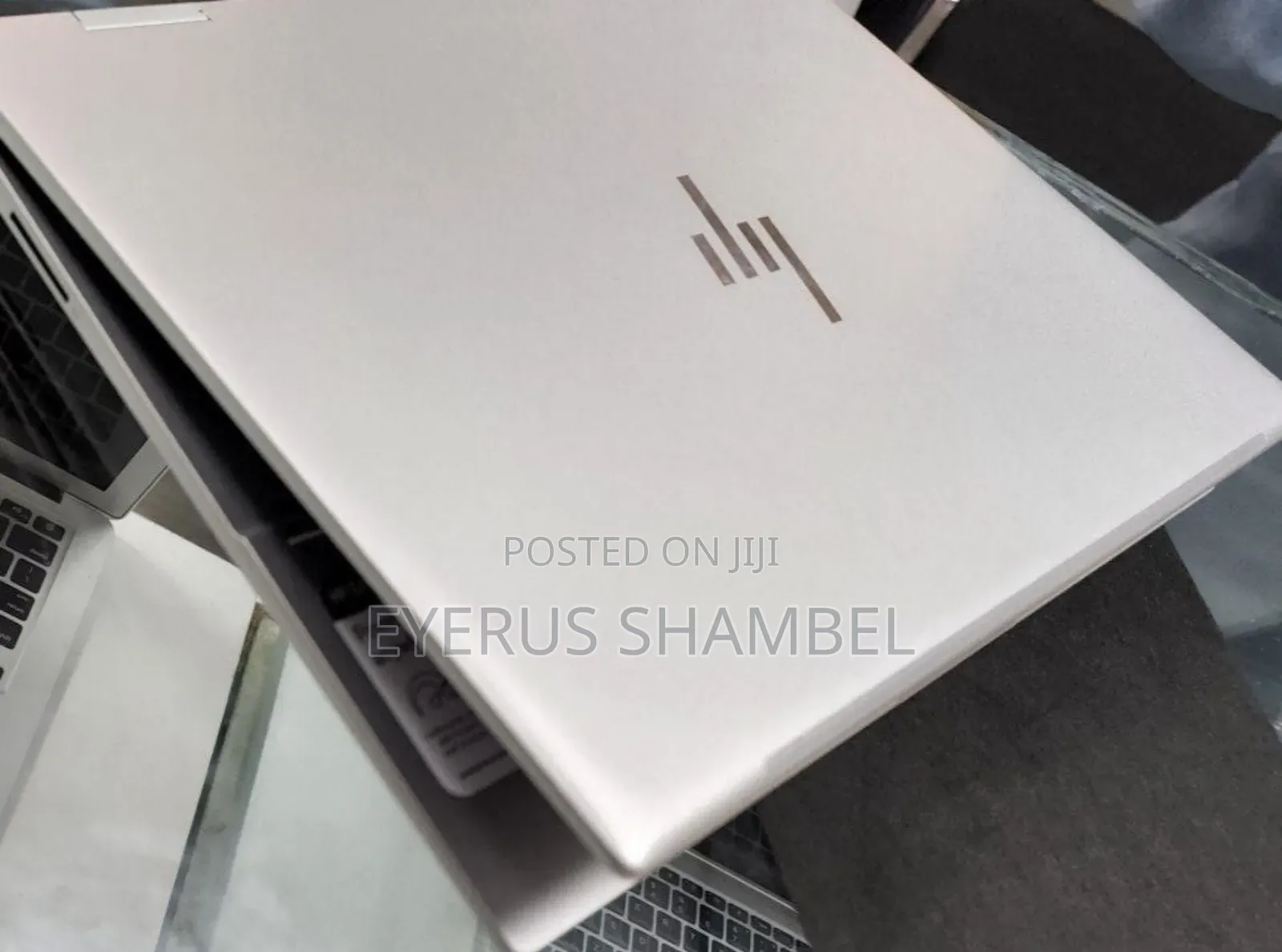 New Laptop HP Envy X360 8GB Intel Core I5 SSD 512GB