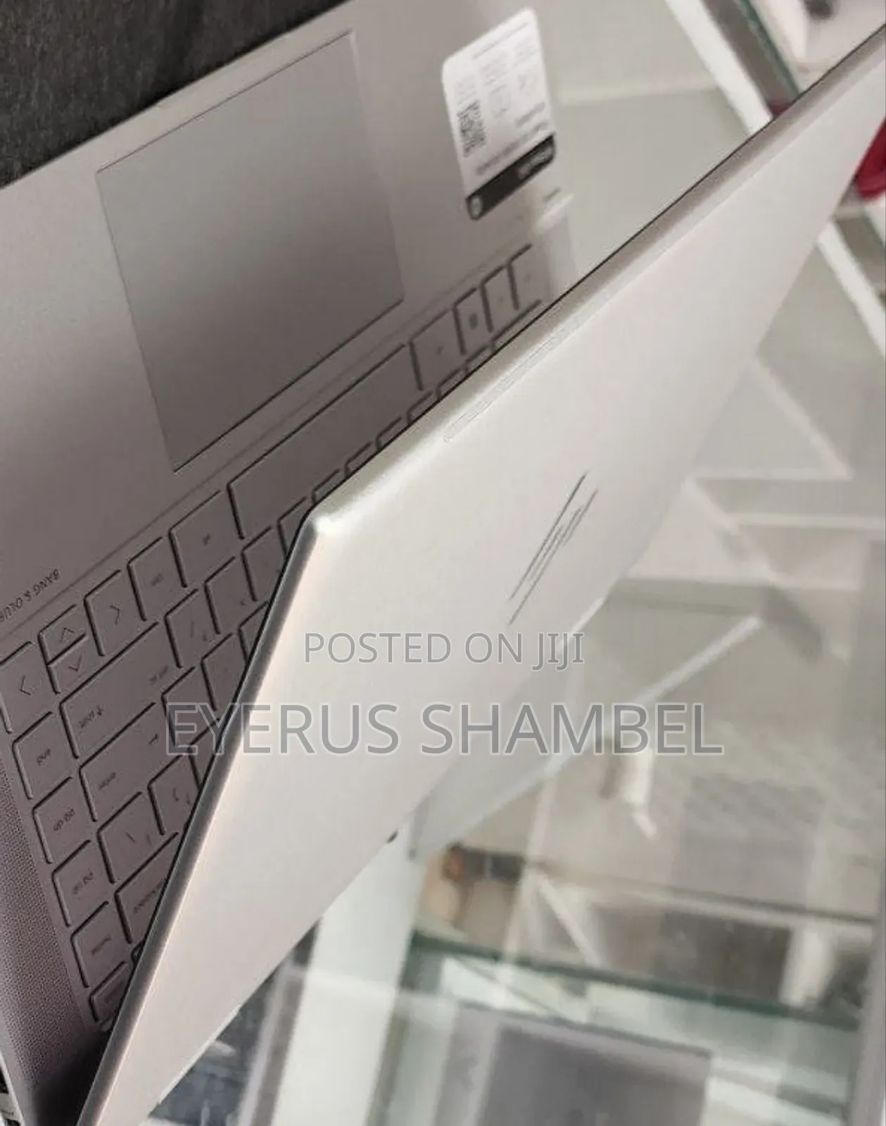 New Laptop HP Envy X360 8GB Intel Core I5 SSD 512GB