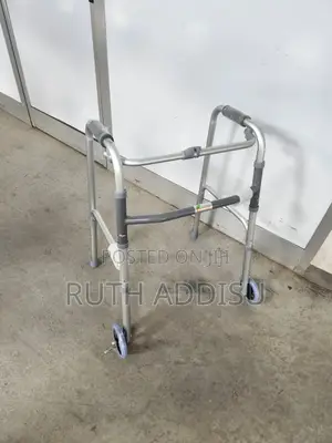 Photo - Foldable Walker寑了walker知垚walker發表medical Walker建議almunium Walker New