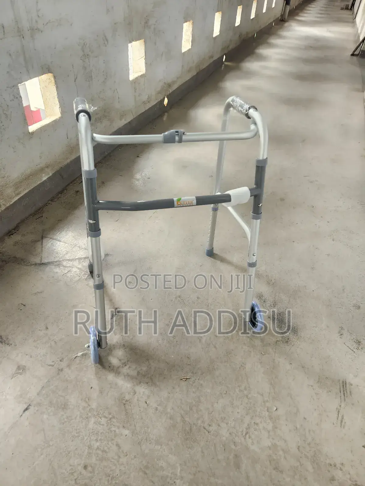 Walker Foldable Walking Aid廟宇brand New Walker痲我walker寄送walker Medical