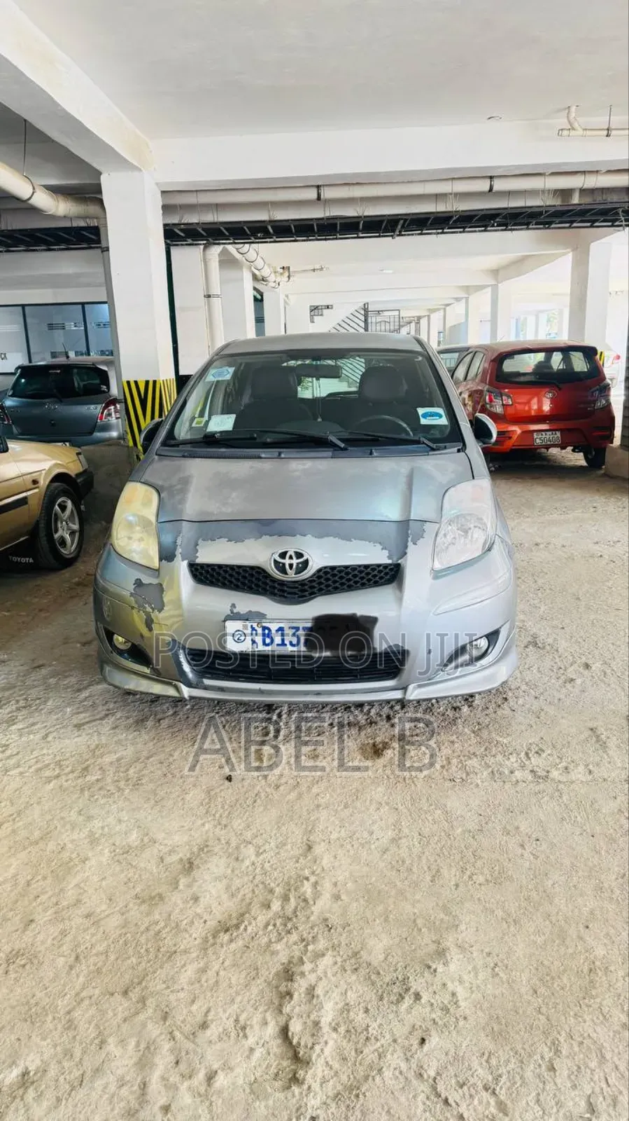 Toyota Yaris 2010 Gray