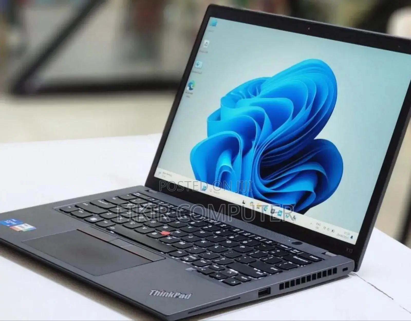 New Laptop Lenovo Thinkpad x13 Yoga 16GB Intel Core i5 SSD 512GB