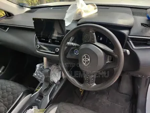 New Toyota Corolla LE CVT 2024 White