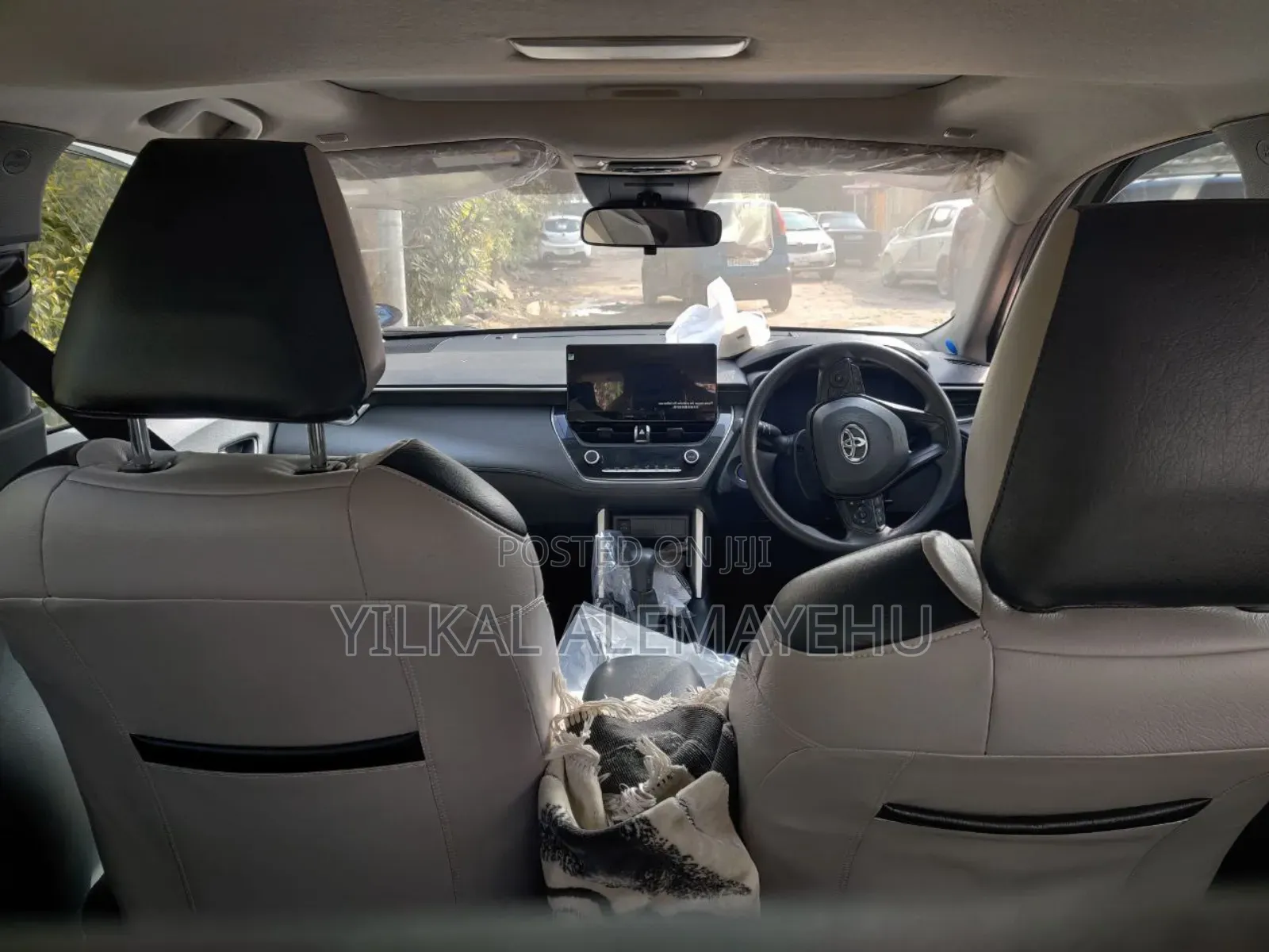 New Toyota Corolla LE CVT 2024 White